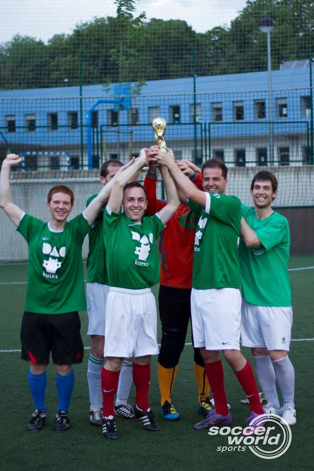 GRAN TEMPORADA DEL EQUIPO DE FUTBOL 5 AL GANAR LA COPA Y QUEDAR SUBCAMPEONES DE LIGA     ////    FUTBOL 5 TALDEAREN DENBORALDI BIKAINA, KOPA IRABAZI ETA LIGAN TXAPELDUNORDE IZAN&nbsp;BAITA